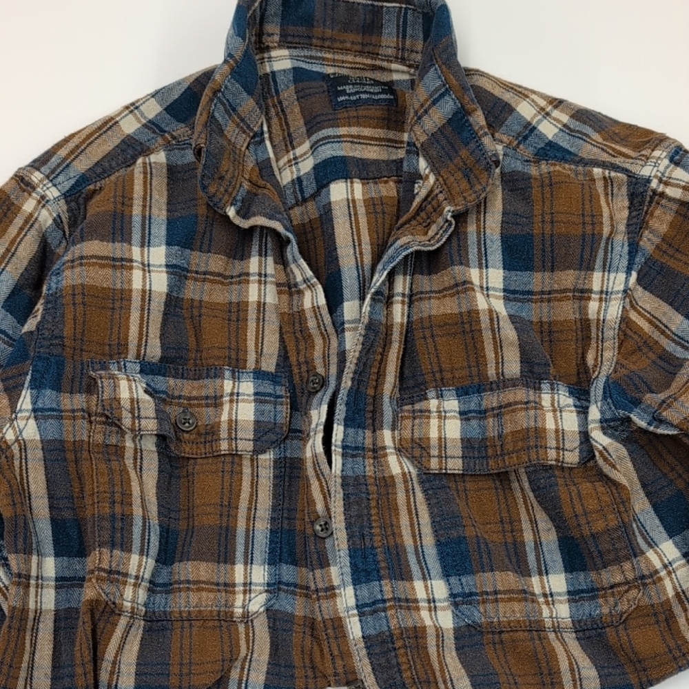Faded Glory Flannel Button Up Mens Small Blue and Brown